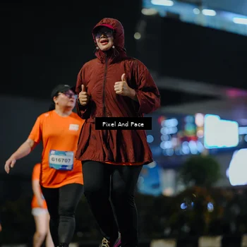 Runner Photo 7794631