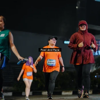 Runner Photo 7794633