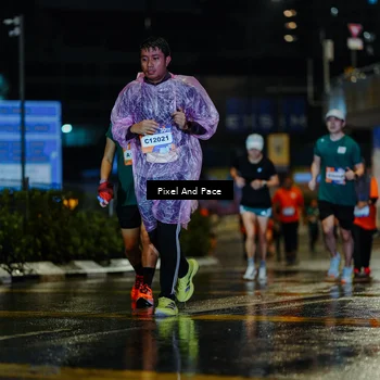 Runner Photo 7794648
