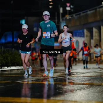 Runner Photo 7794666