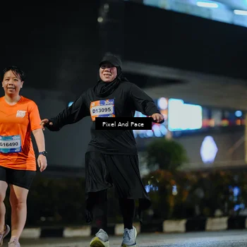 Runner Photo 7794690