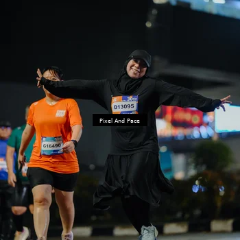 Runner Photo 7794702