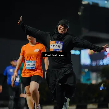 Runner Photo 7794705