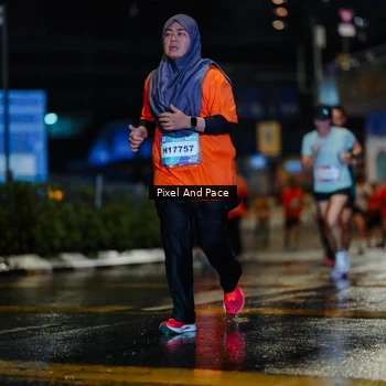 Runner Photo 7794709