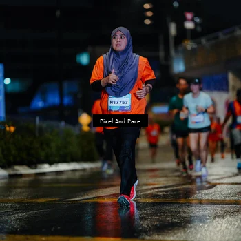 Runner Photo 7794716