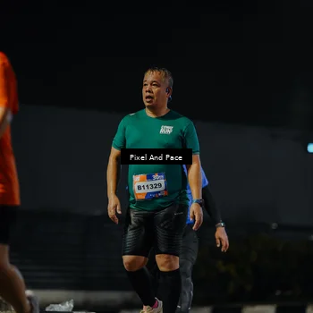 Runner Photo 7794718
