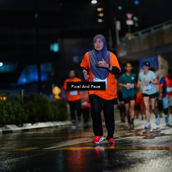 Runner Photo 7794738