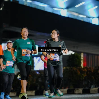 Runner Photo 7794743