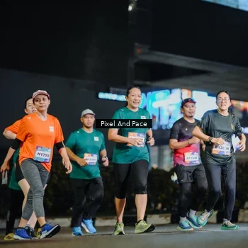 Runner Photo 7794768