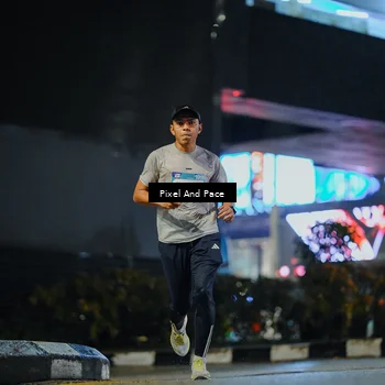 Runner Photo 7794772