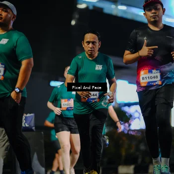 Runner Photo 7794780