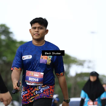 Runner Photo 7794797
