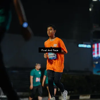 Runner Photo 7794809