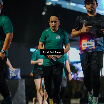 Runner Photo 7794817