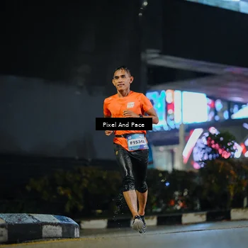 Runner Photo 7794818