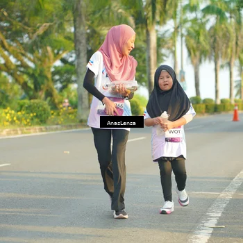 Runner Photo 7794851