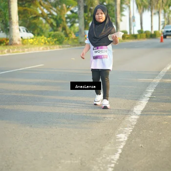 Runner Photo 7794854