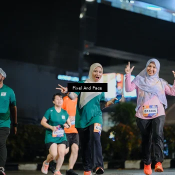 Runner Photo 7794876