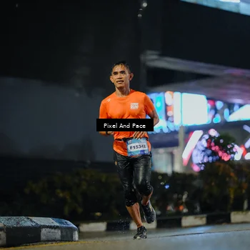 Runner Photo 7794919