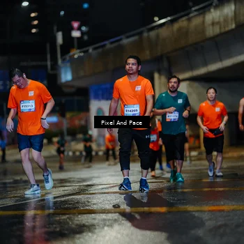 Runner Photo 7794920
