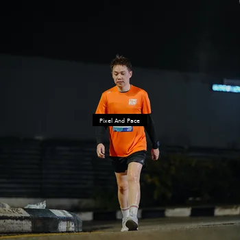 Runner Photo 7794924