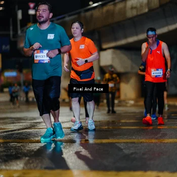 Runner Photo 7794968