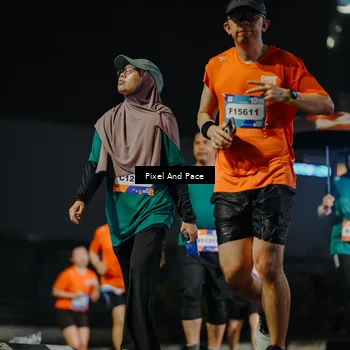 Runner Photo 7794975