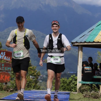 Runner Photo 77950