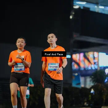 Runner Photo 7795011