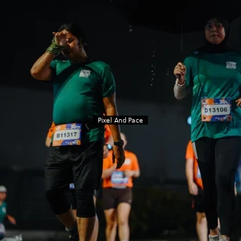 Runner Photo 7795013
