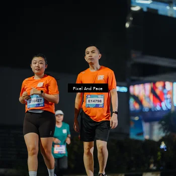 Runner Photo 7795017