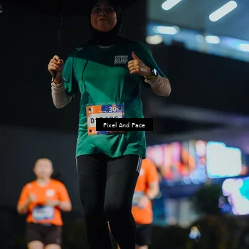 Runner Photo 7795024
