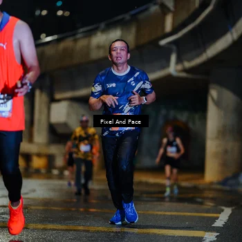 Runner Photo 7795028