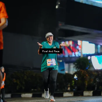 Runner Photo 7795029