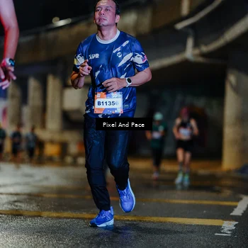 Runner Photo 7795030