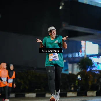 Runner Photo 7795032