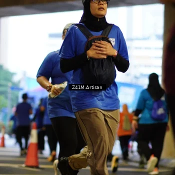 Runner Photo 7795033