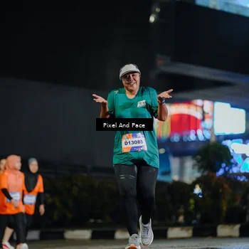 Runner Photo 7795034