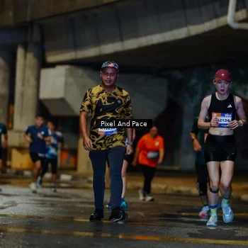 Runner Photo 7795043
