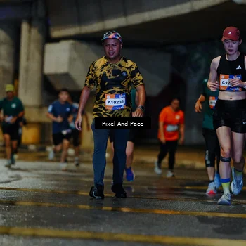 Runner Photo 7795055
