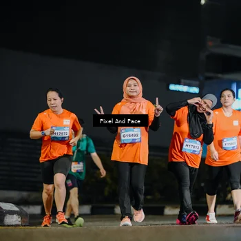 Runner Photo 7795062