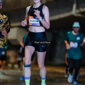 Runner Photo 7795070