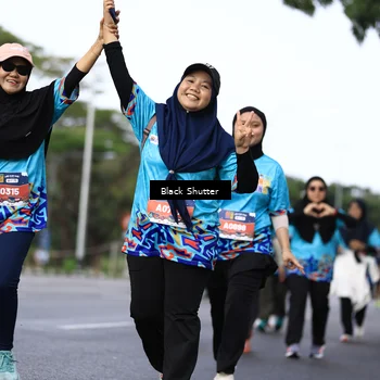 Runner Photo 7795073
