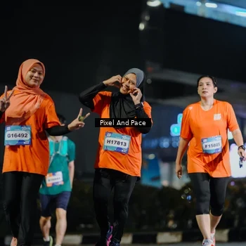 Runner Photo 7795075