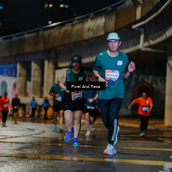 Runner Photo 7795078