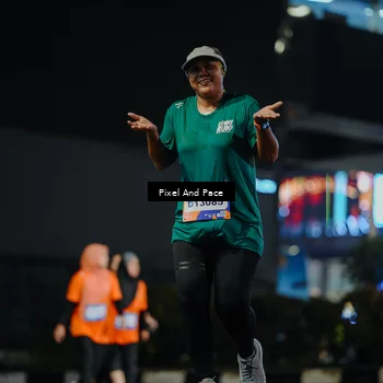 Runner Photo 7795079