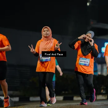 Runner Photo 7795081