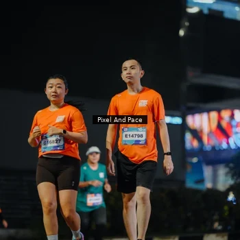 Runner Photo 7795086