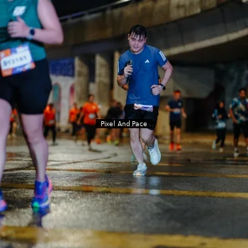 Runner Photo 7795088