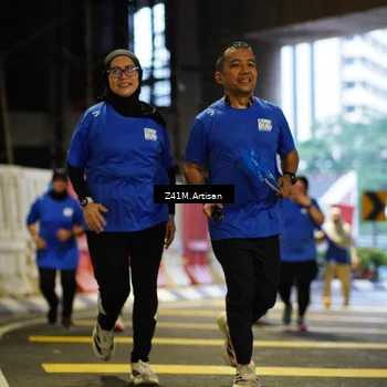 Runner Photo 7795093
